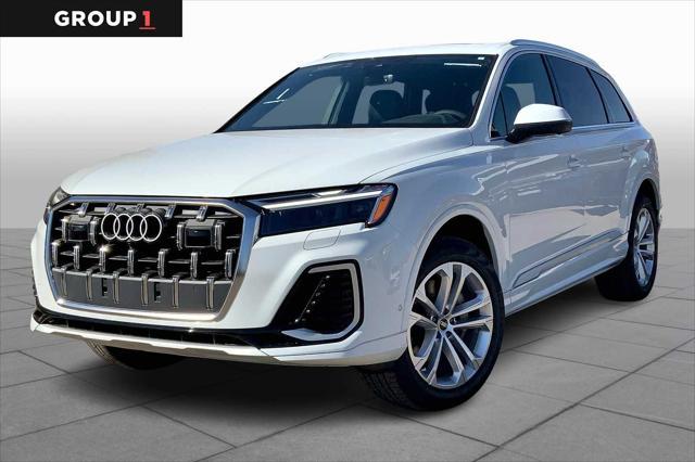 new 2025 Audi Q7 car, priced at $76,295