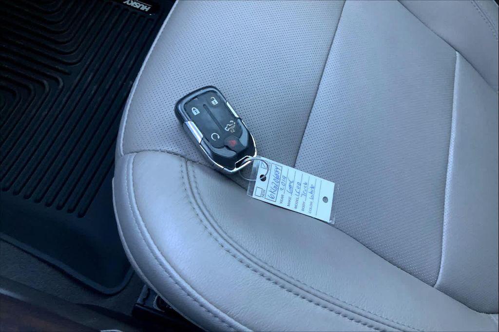 used 2019 GMC Sierra 1500 car, priced at $34,995