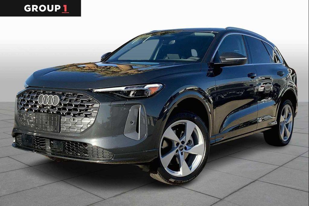new 2025 Audi Q5 car, priced at $61,380
