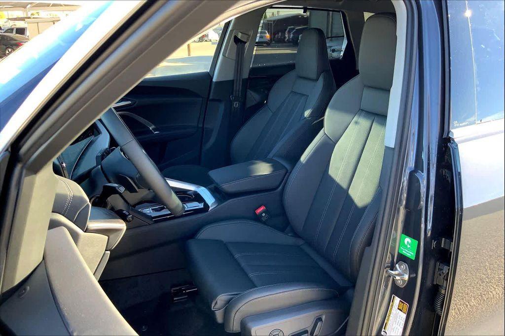 new 2025 Audi Q5 car, priced at $61,380