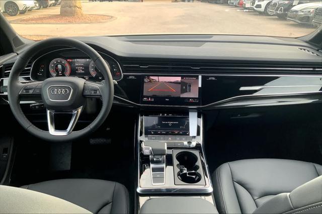 new 2025 Audi Q7 car, priced at $75,505