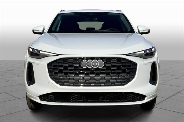 new 2025 Audi Q5 car, priced at $59,640