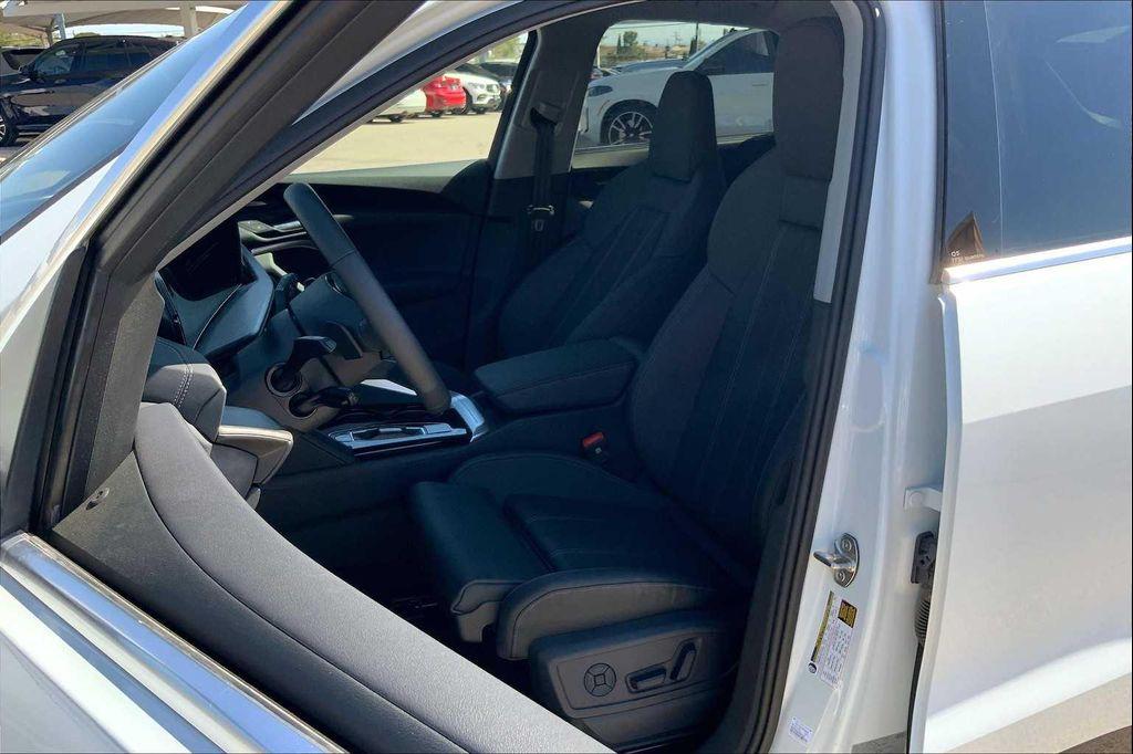 new 2025 Audi Q5 car, priced at $64,850
