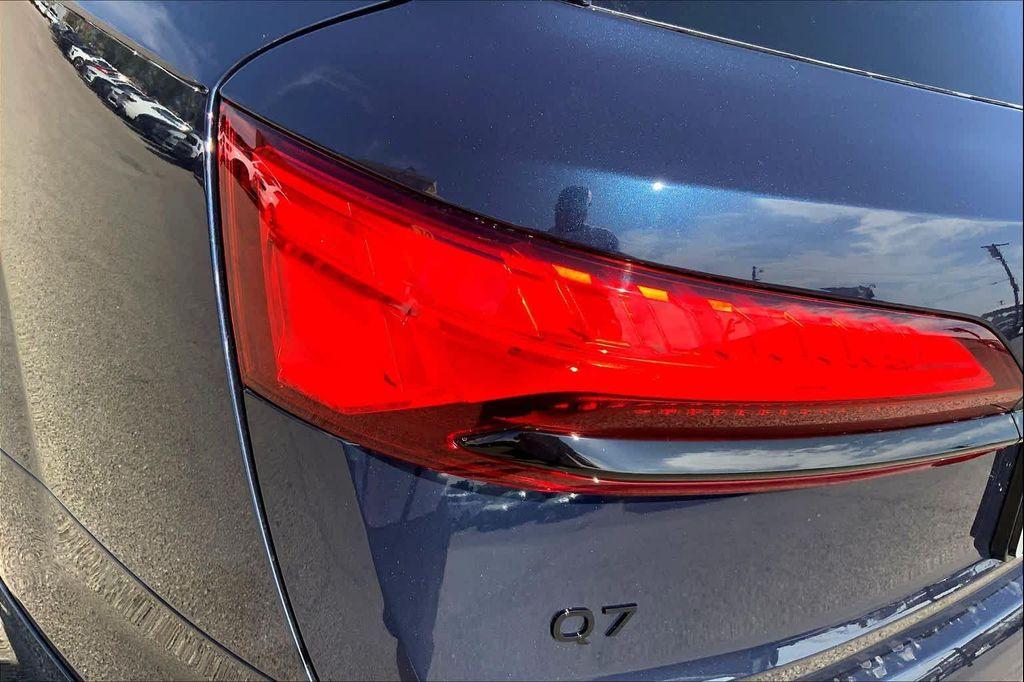 new 2026 Audi Q7 car, priced at $74,523