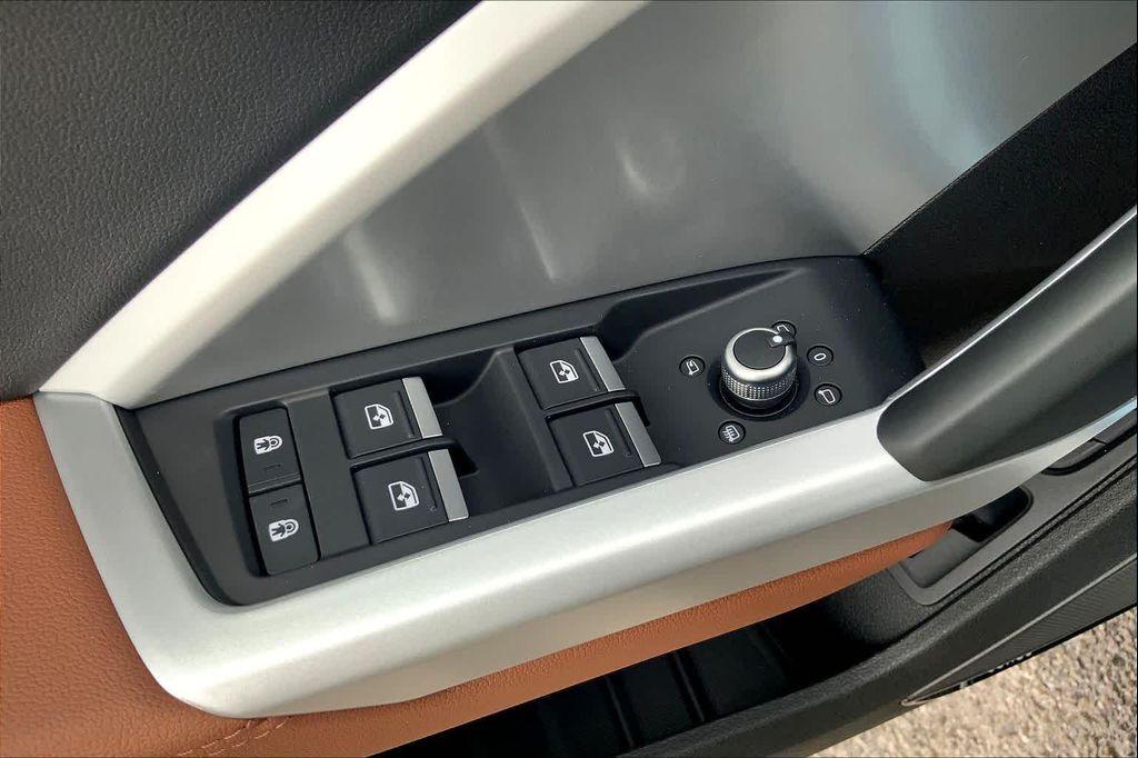 new 2025 Audi Q3 car, priced at $41,857