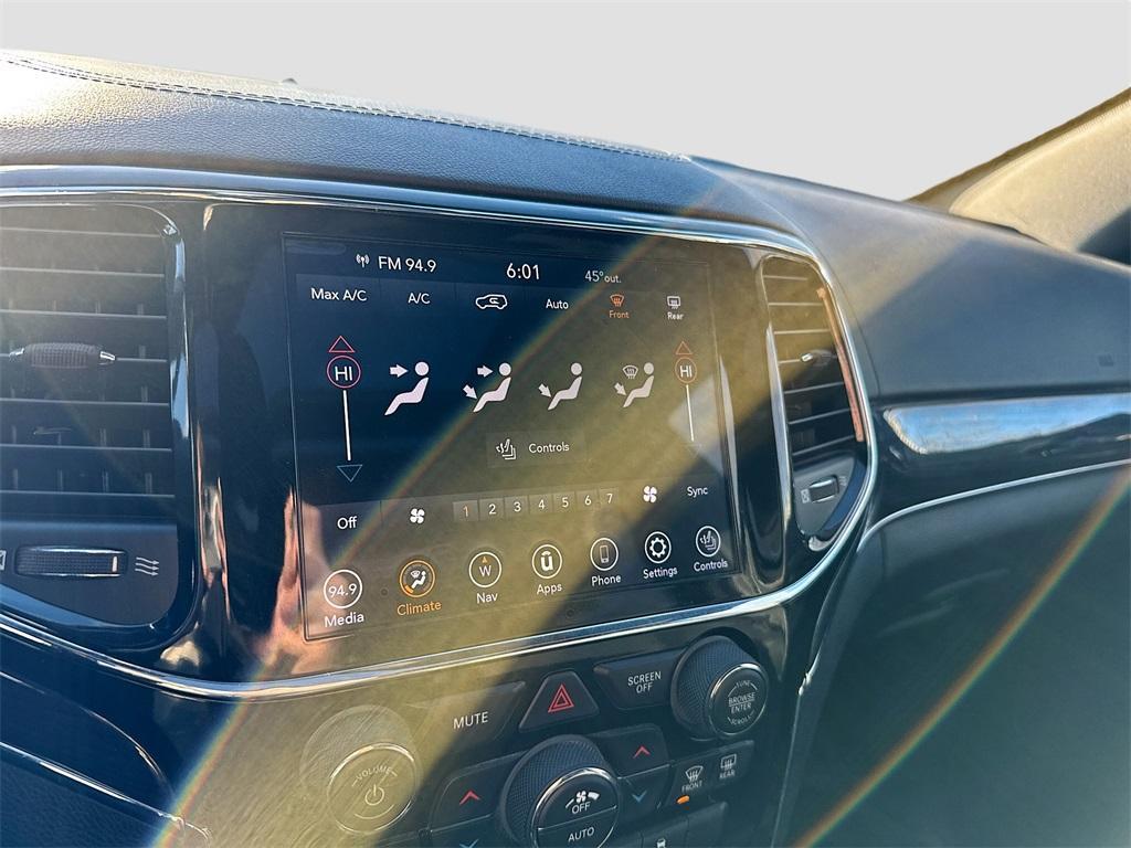 used 2020 Jeep Grand Cherokee car, priced at $22,400