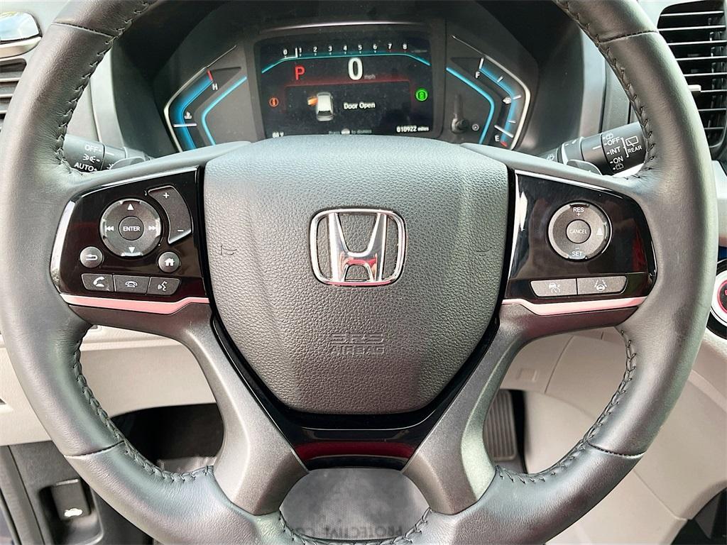 used 2024 Honda Odyssey car, priced at $35,700