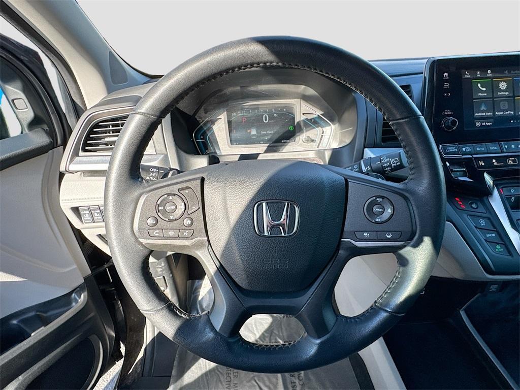 used 2023 Honda Odyssey car, priced at $29,400