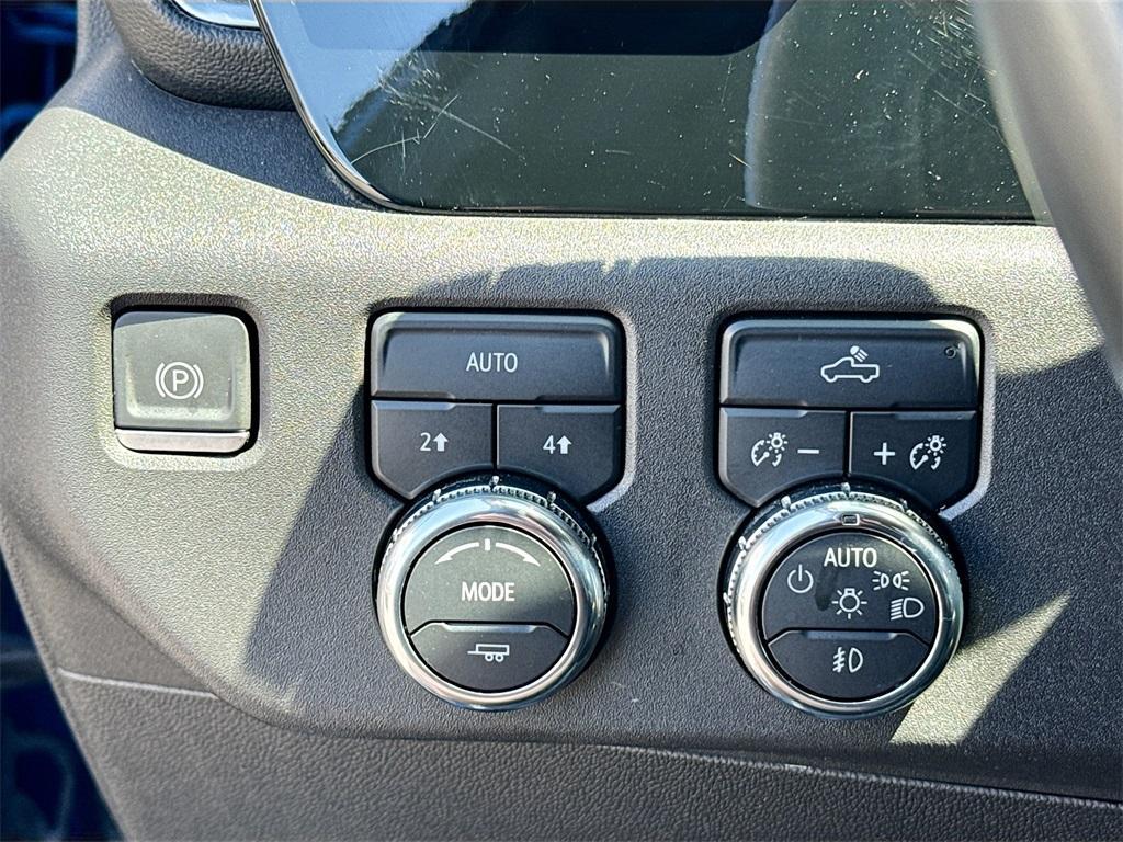 used 2024 GMC Sierra 1500 car, priced at $40,800
