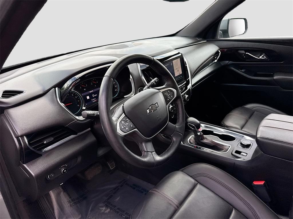 used 2023 Chevrolet Traverse car, priced at $31,600