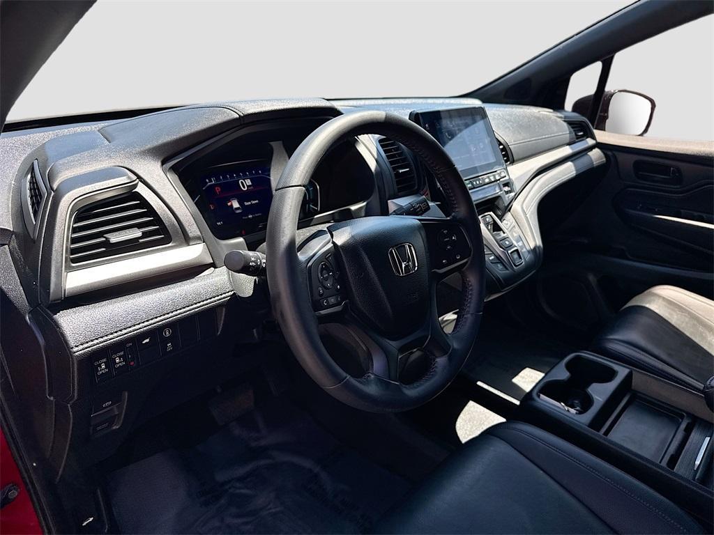 used 2023 Honda Odyssey car, priced at $32,400