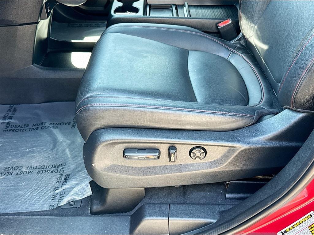 used 2023 Honda Odyssey car, priced at $32,400