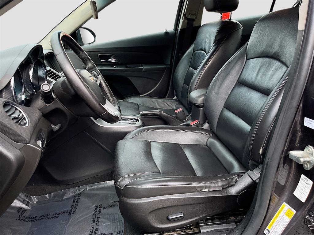 used 2014 Chevrolet Cruze car, priced at $4,500