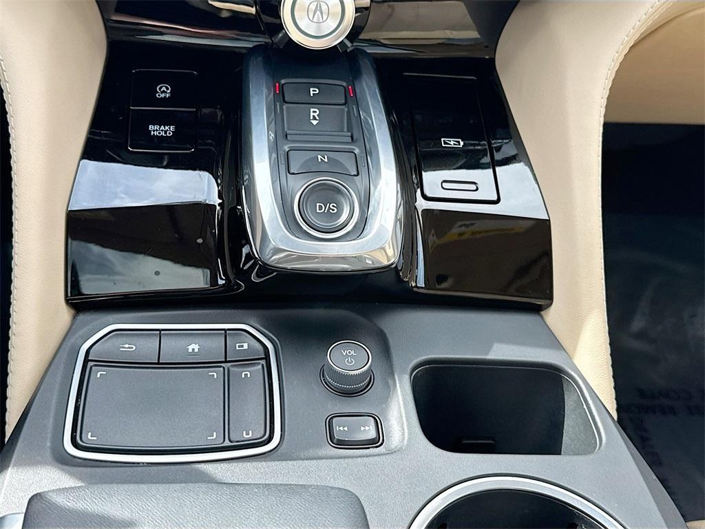 used 2023 Acura MDX car, priced at $40,000