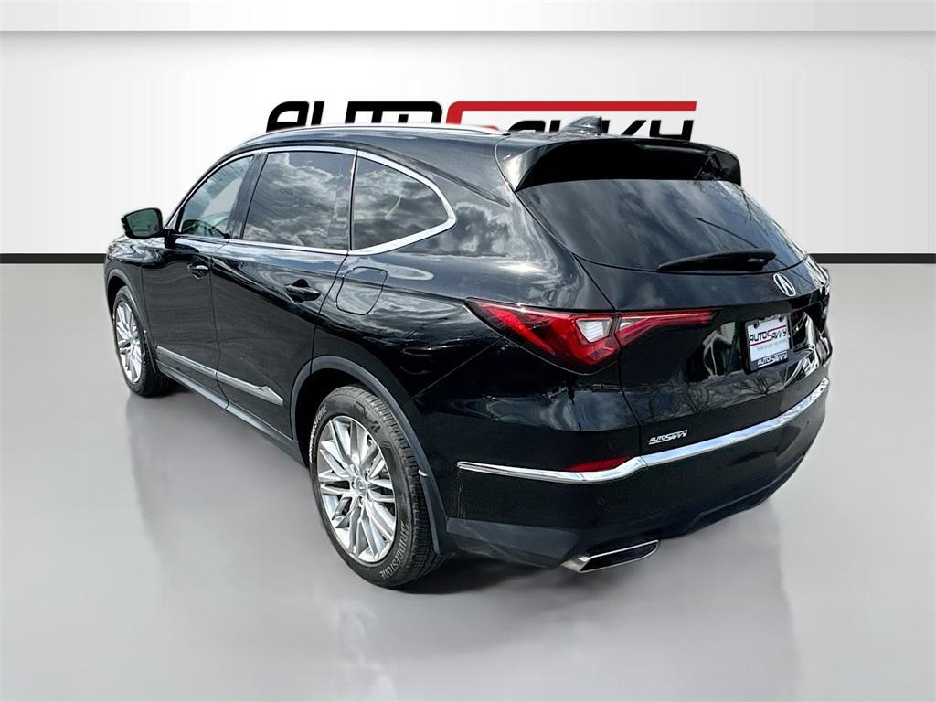 used 2023 Acura MDX car, priced at $40,000