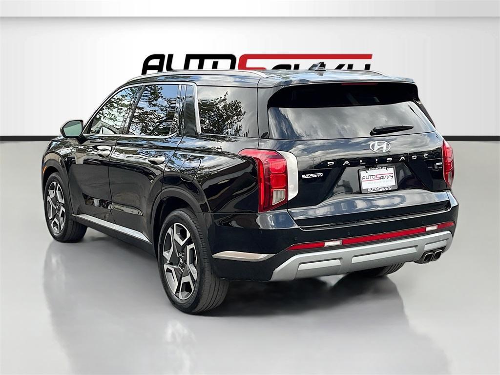 used 2024 Hyundai Palisade car, priced at $34,300