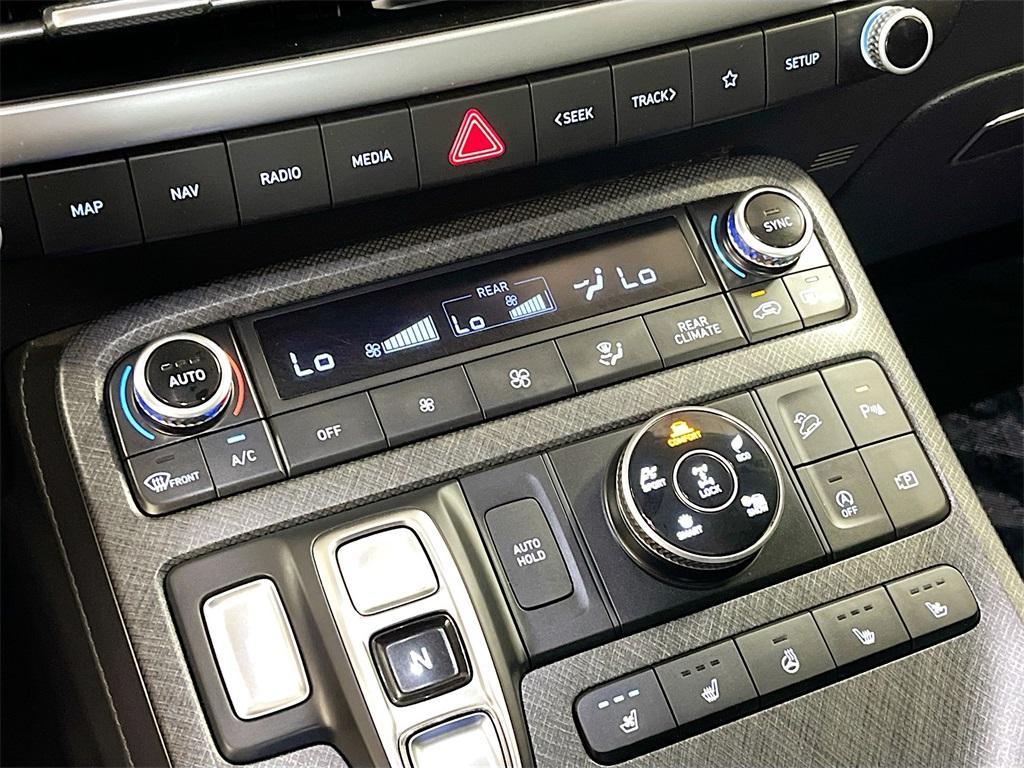 used 2024 Hyundai Palisade car, priced at $34,300