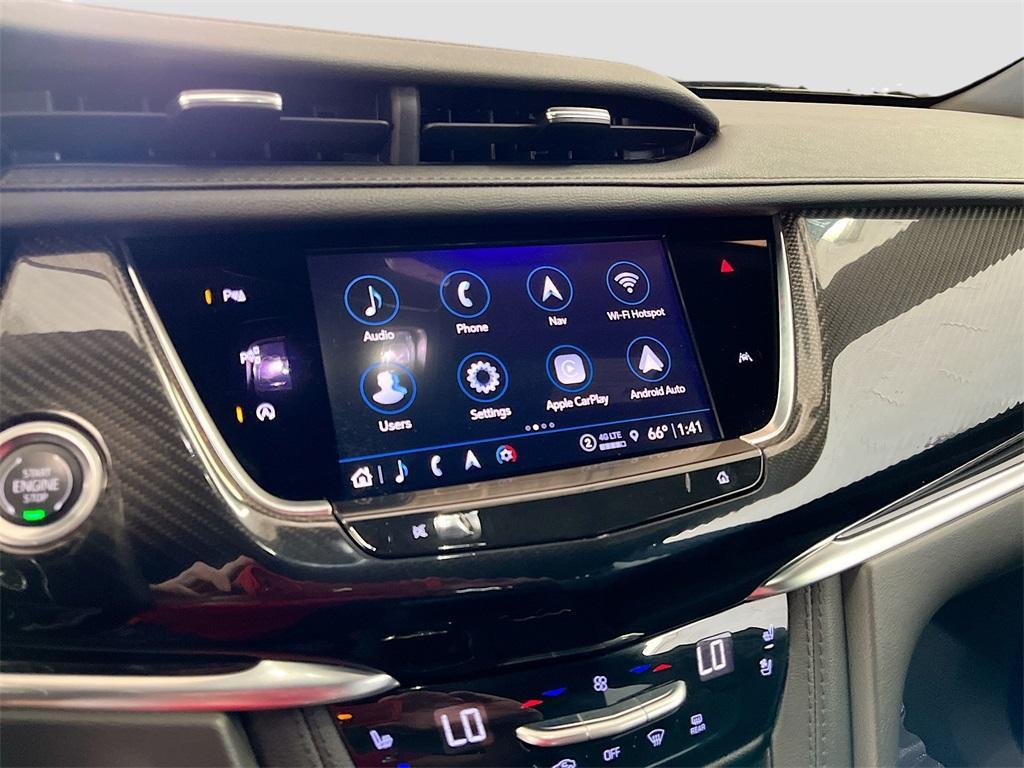 used 2024 Cadillac XT6 car, priced at $43,900