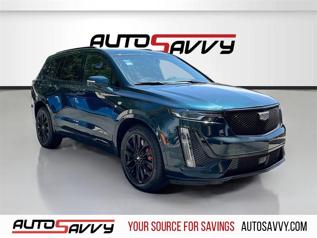 used 2024 Cadillac XT6 car, priced at $43,900