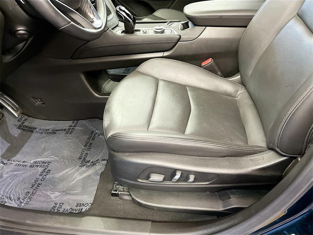 used 2024 Cadillac XT6 car, priced at $43,900