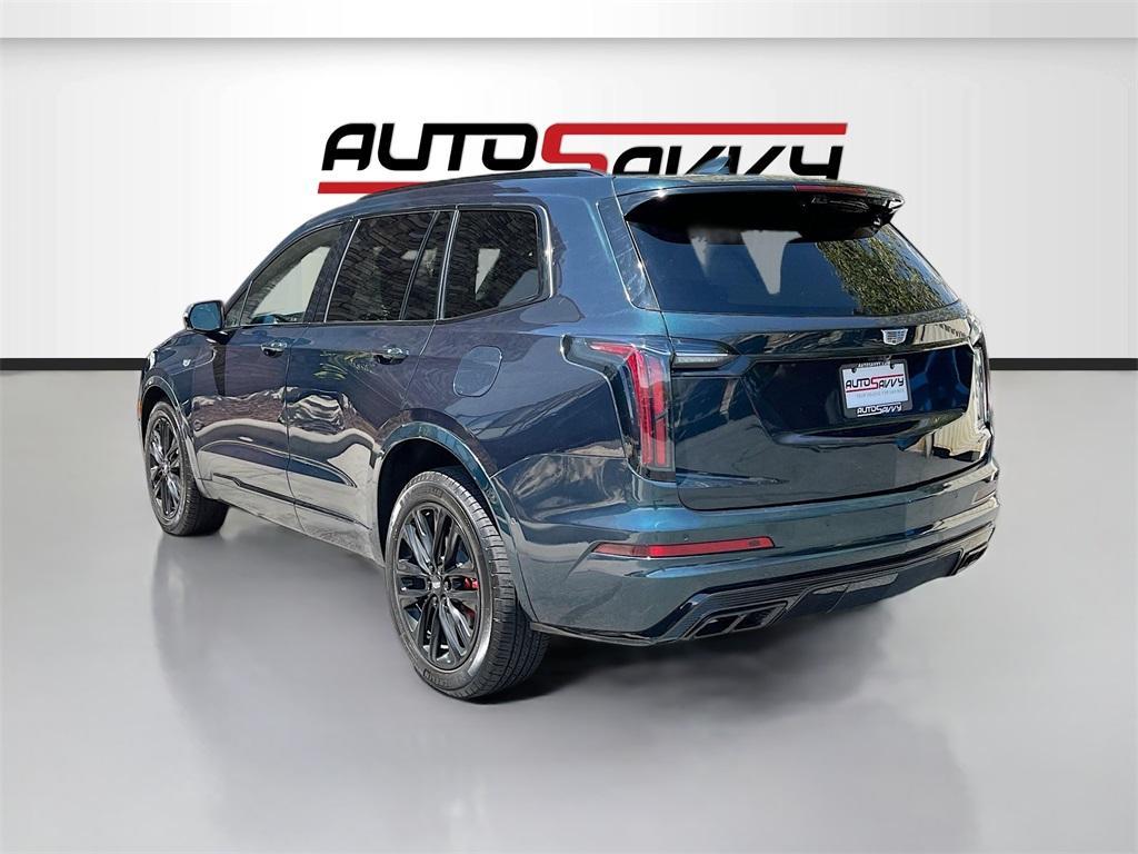 used 2024 Cadillac XT6 car, priced at $43,900