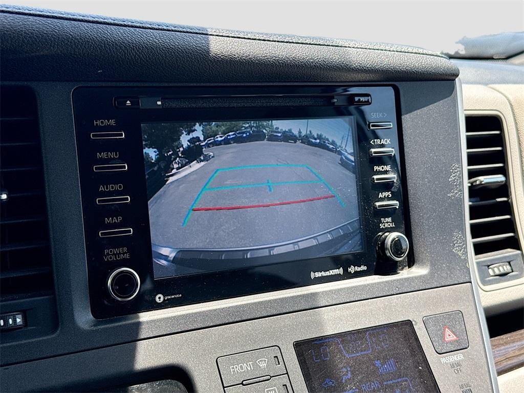 used 2020 Toyota Sienna car, priced at $27,500