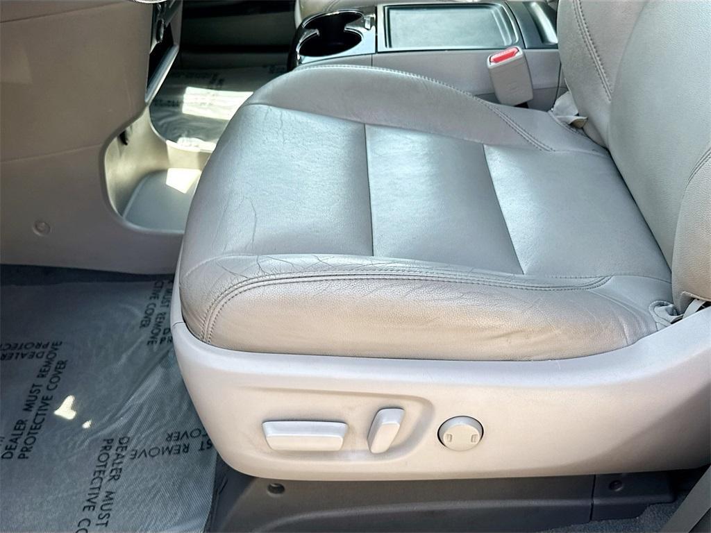 used 2020 Toyota Sienna car, priced at $27,500