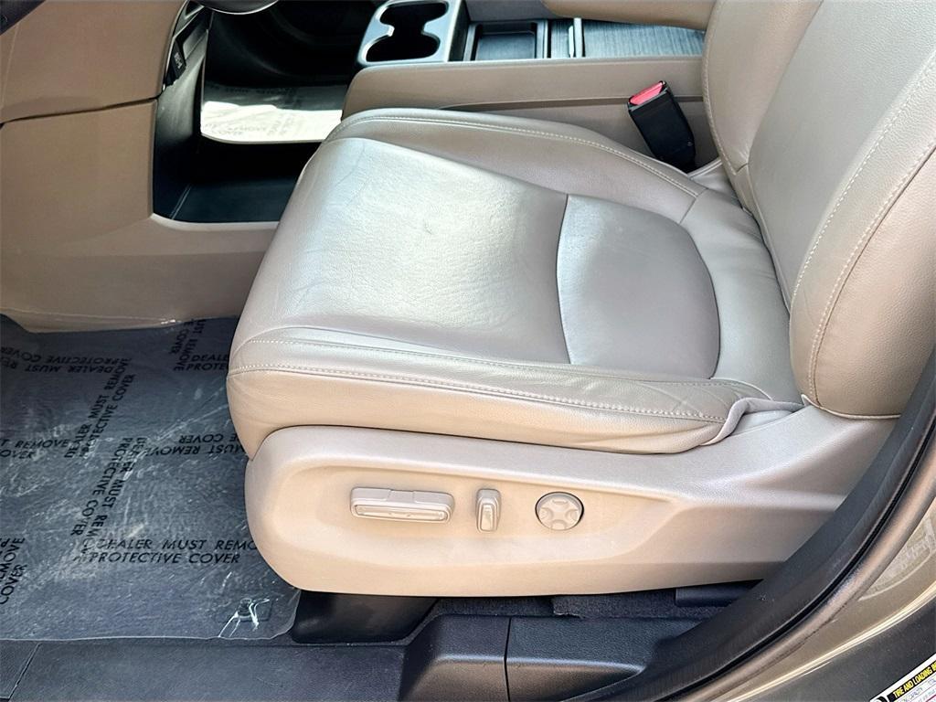 used 2020 Honda Odyssey car, priced at $25,800