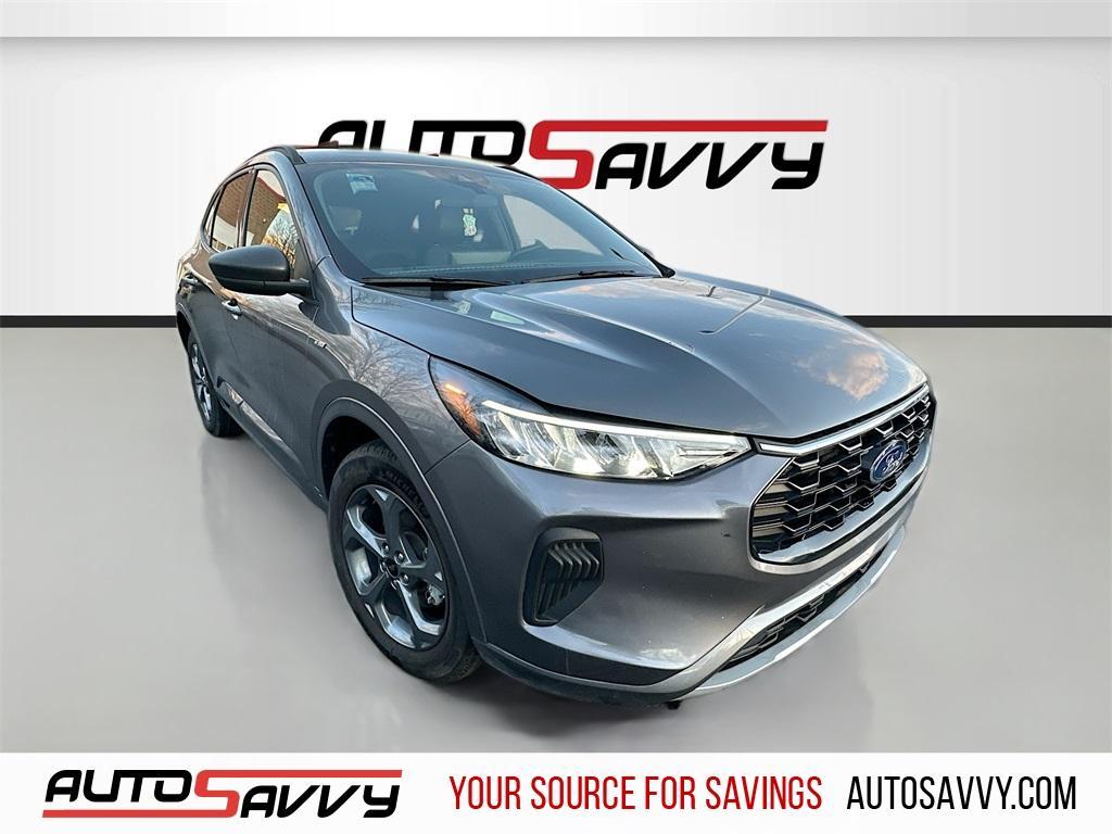 used 2023 Ford Escape car, priced at $20,000