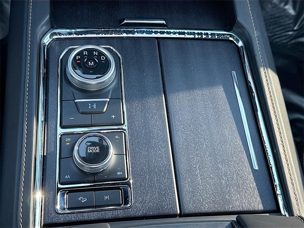 used 2023 Ford Expedition car, priced at $55,000