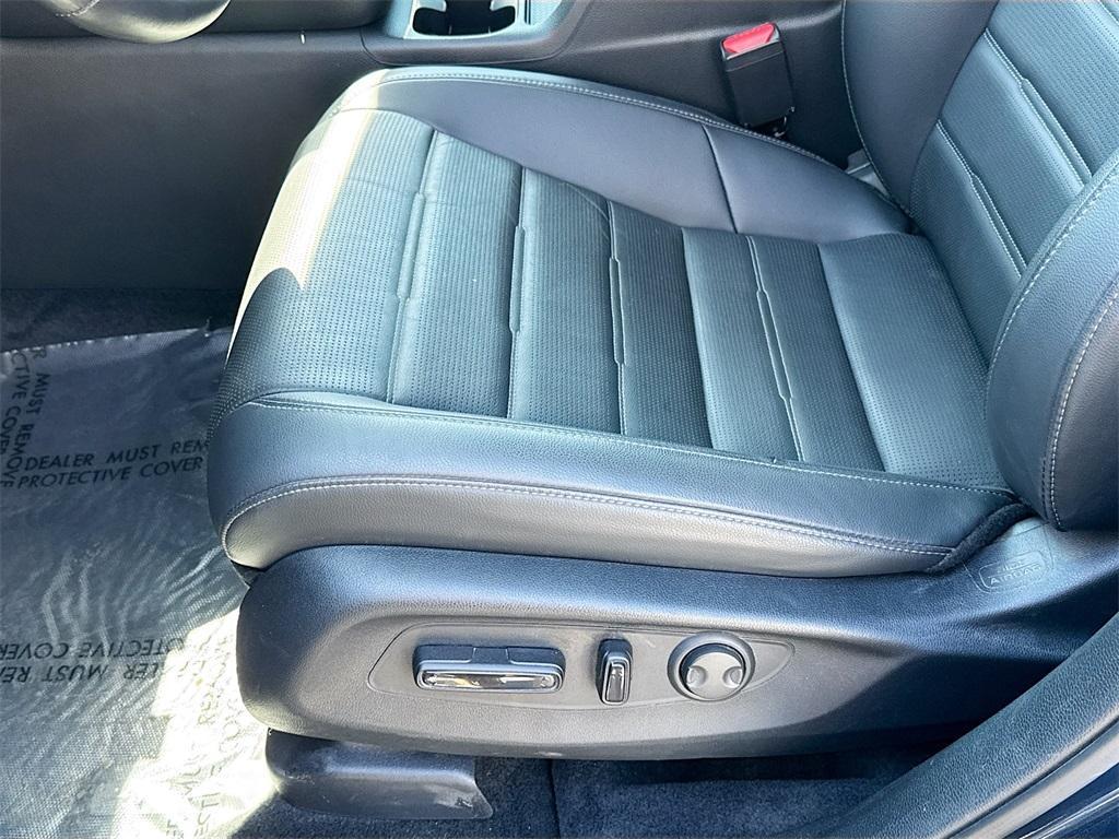 used 2024 Honda CR-V car, priced at $30,300