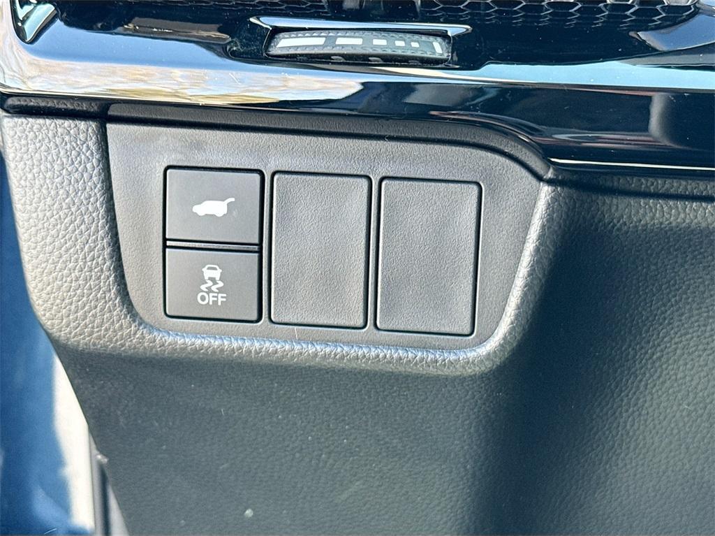 used 2024 Honda CR-V car, priced at $30,700