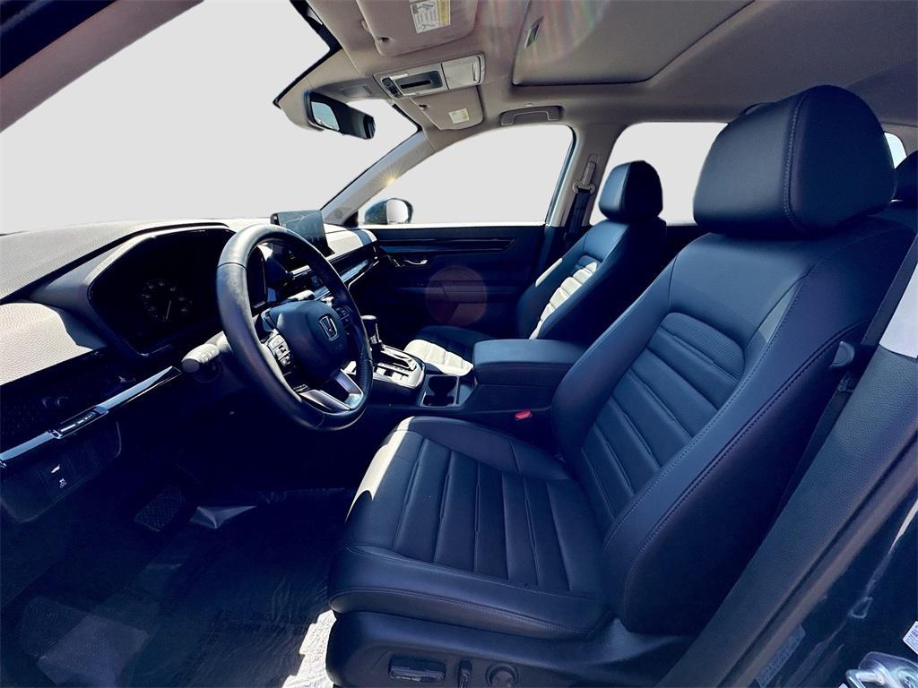 used 2024 Honda CR-V car, priced at $30,300