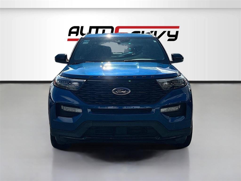 used 2022 Ford Explorer car, priced at $27,000