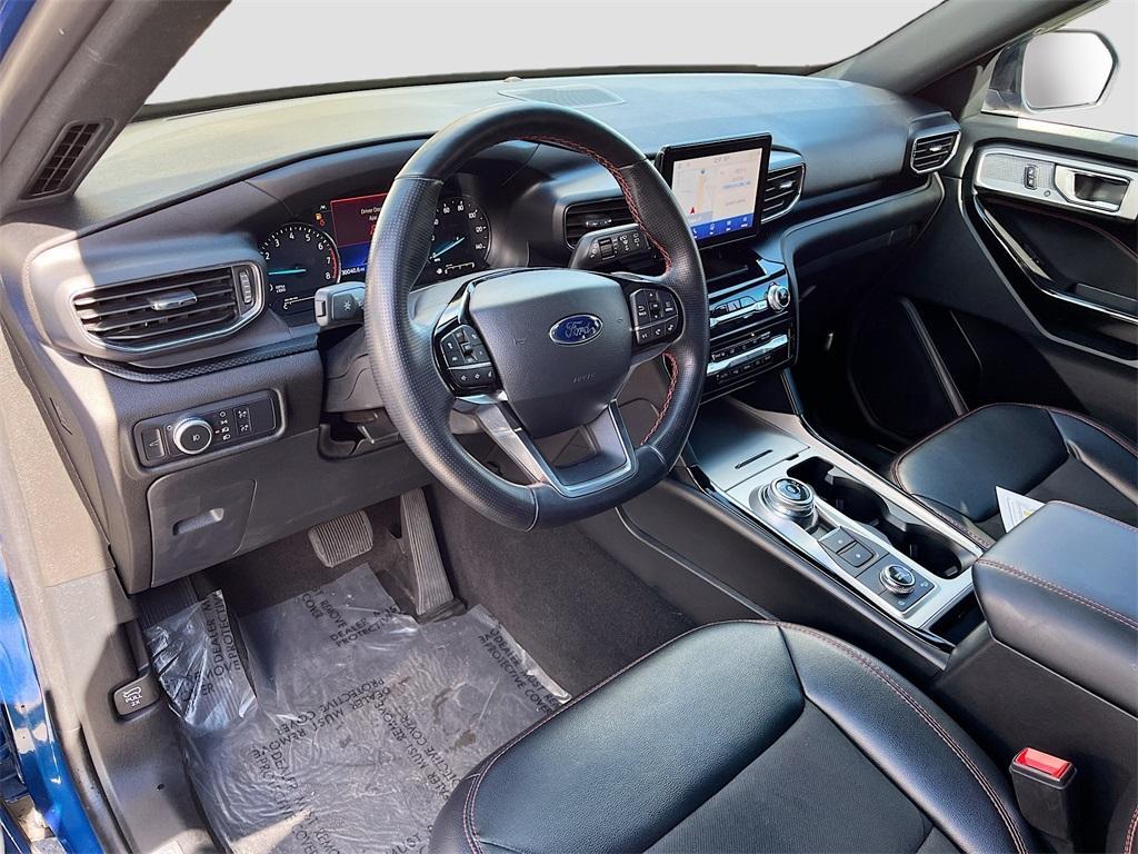 used 2022 Ford Explorer car, priced at $27,000
