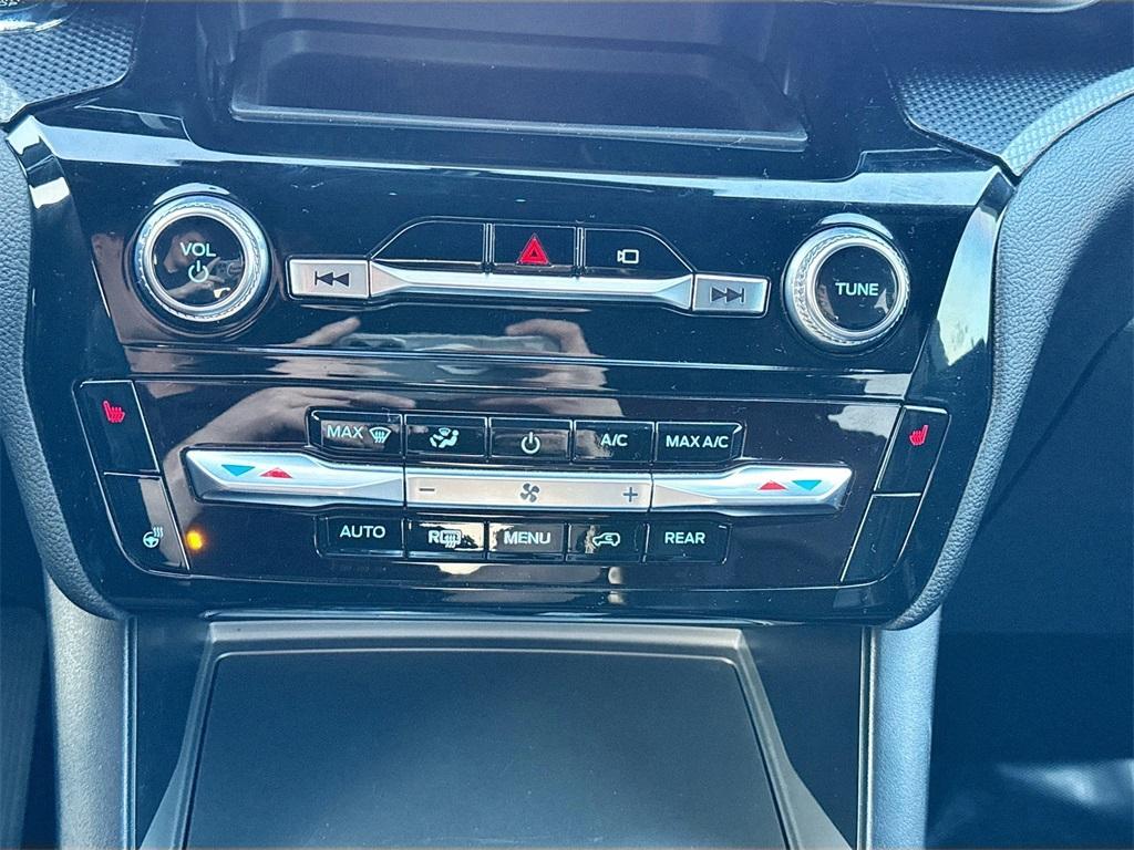 used 2022 Ford Explorer car, priced at $28,400