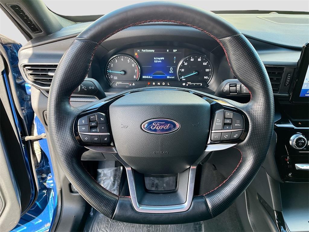 used 2022 Ford Explorer car, priced at $27,000