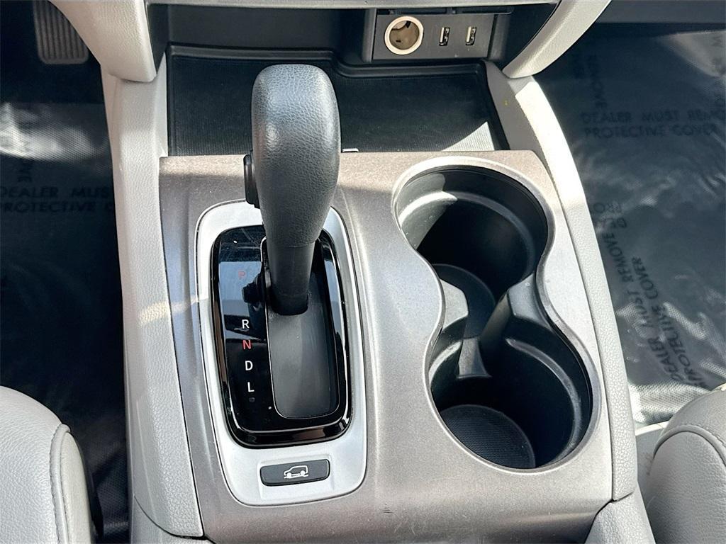 used 2016 Honda Pilot car, priced at $15,600