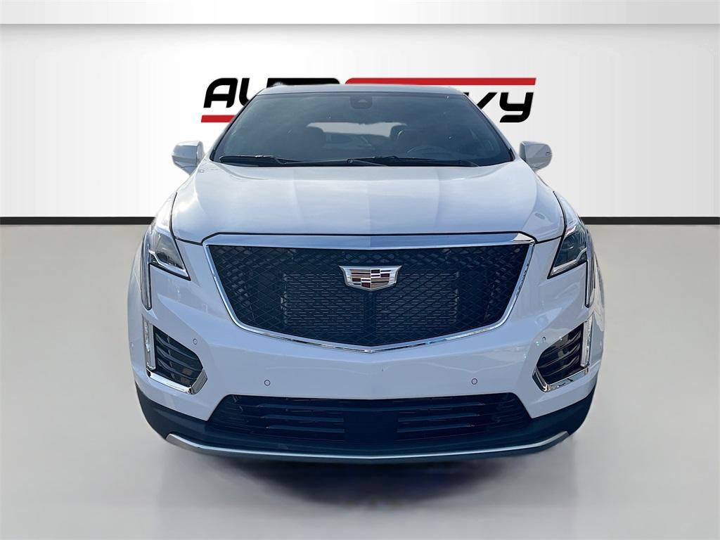 used 2022 Cadillac XT5 car, priced at $29,303