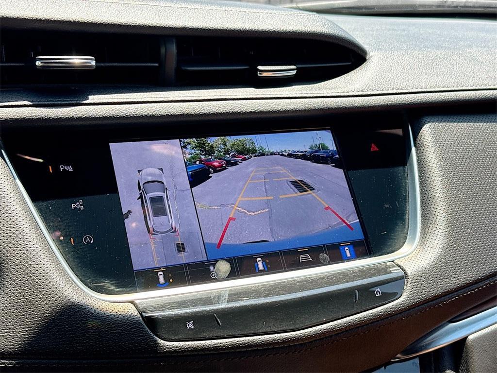 used 2022 Cadillac XT5 car, priced at $29,303