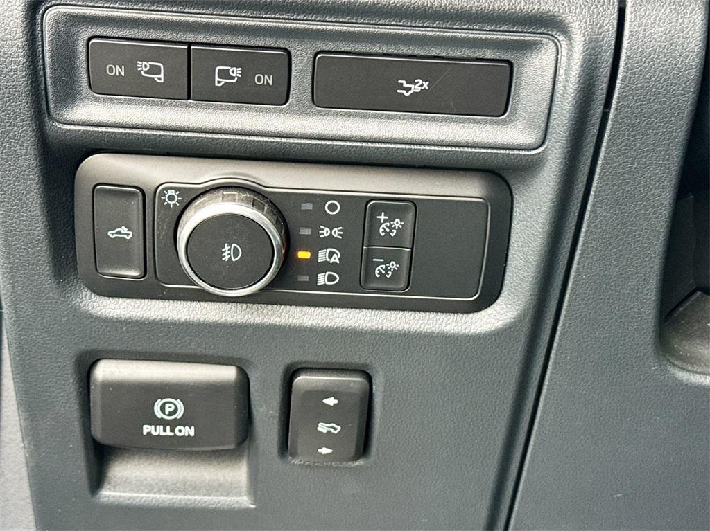 used 2022 Ford F-150 car, priced at $37,400