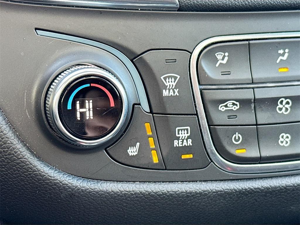 used 2020 Chevrolet Equinox car, priced at $18,000