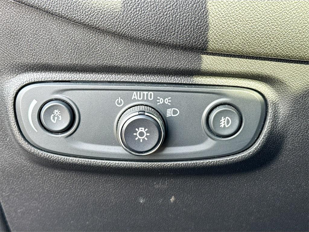 used 2020 Chevrolet Equinox car, priced at $18,000