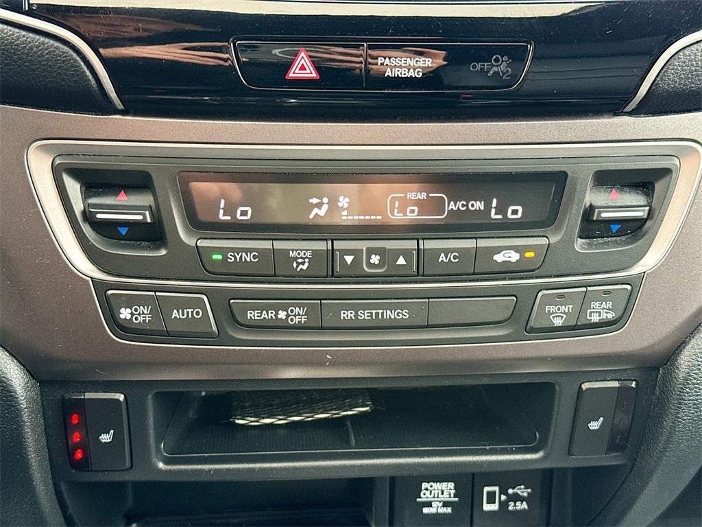 used 2023 Honda Passport car, priced at $27,103