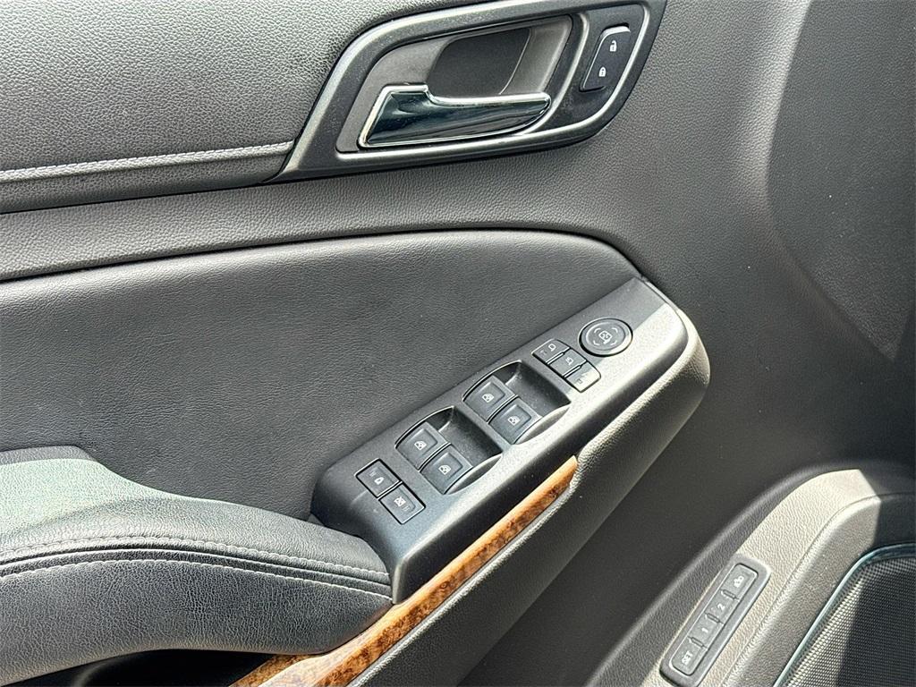 used 2015 Chevrolet Tahoe car, priced at $23,300
