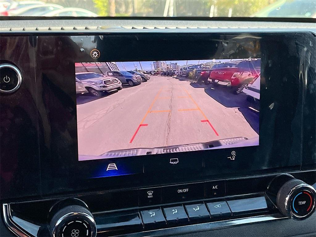 used 2023 Chevrolet Colorado car, priced at $32,000