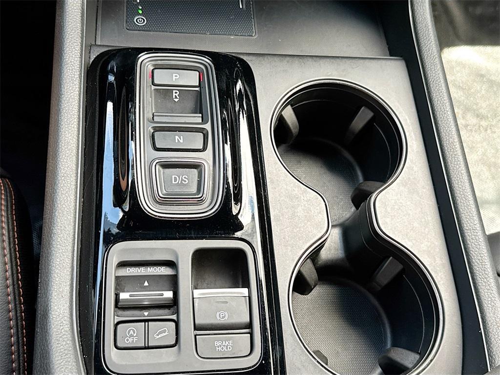 used 2024 Honda Pilot car, priced at $35,600