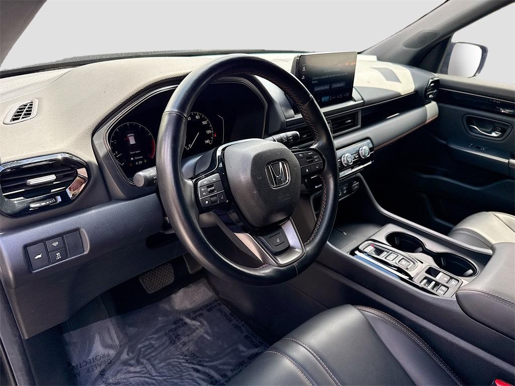 used 2024 Honda Pilot car, priced at $35,600
