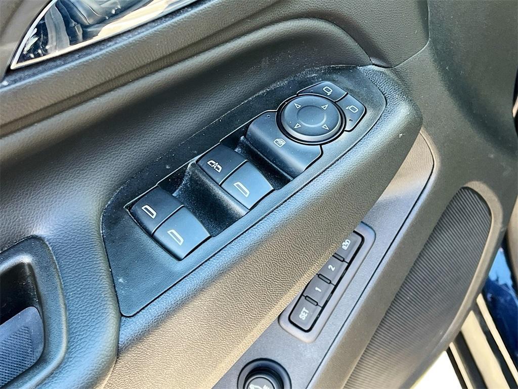 used 2020 Chevrolet Equinox car, priced at $19,800