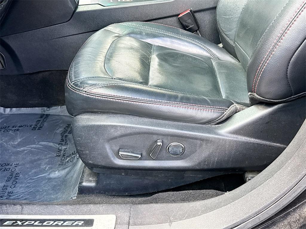 used 2016 Ford Explorer car, priced at $10,700